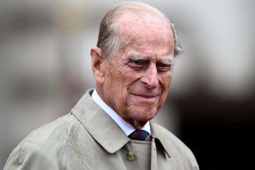 Prinz Philip war das erste Familienmitglied der Königsfamilie, das den neuen Windsor-Spross kennenlernen durfte.