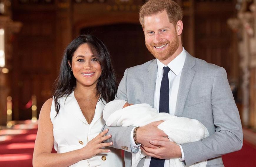 Dabei zeigten Meghan und Harry ihren Sohn bereits der Weltöffentlichkeit.