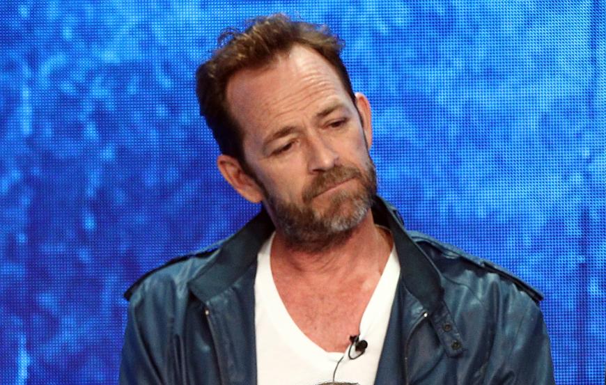 “Ich würde es lieben wieder mit all diesen Leuten zusammenzukommen“, sagte Luke Perry Jahre vor seinen Tod über ein Seriencomeback. Doch dazu sollte es nie kommen …