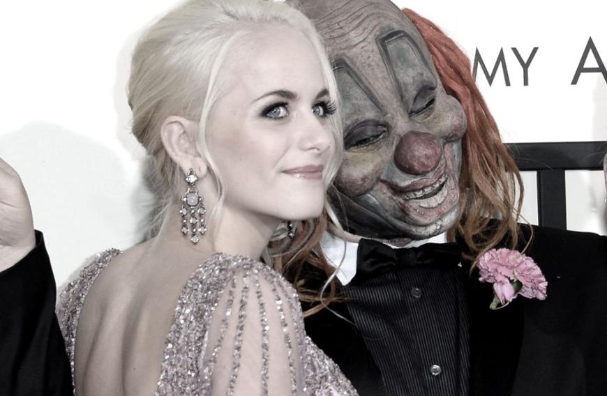 Der Schock sitzt noch immer tief! Slipknot-Star Shawn Crahan hat seine Tochter verloren. Sie wurde nur 22 Jahre alt.
