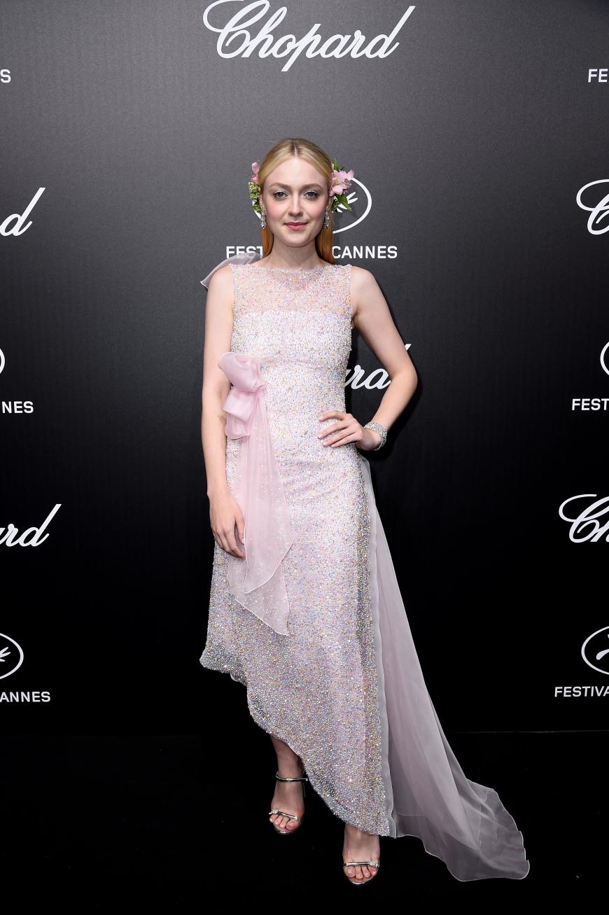 Dakota Fanning sieht aus wie eine Elfe.