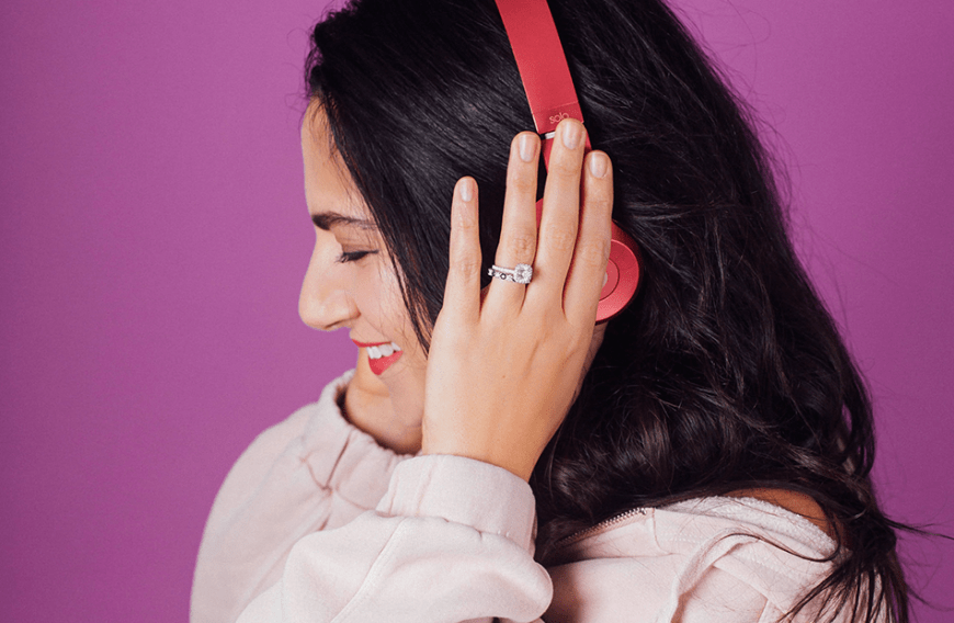 Hörbuch-Junkies kommen mit einem Audible-Abo voll auf ihre Kosten.