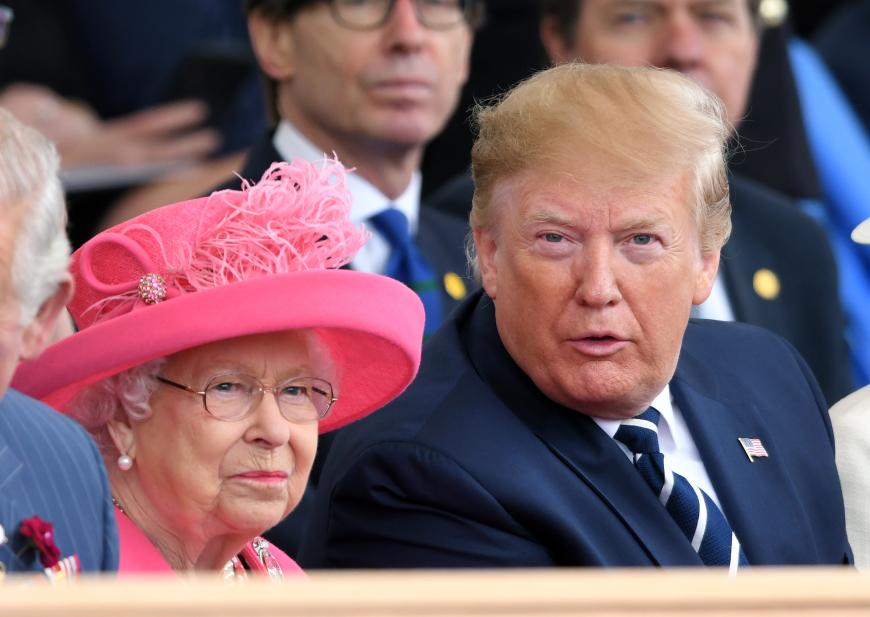 Die Queen machte gute Miene zum bösen Spiel. Wie es ihre Pflicht ist, blieb sie trotzdem freundlich zu dem US-Präsidenten.