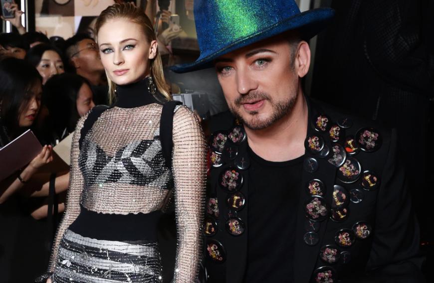SIE soll die Rolle des jungen Boy Georges verkörpern: Sophie Turner erhielt vom Culture-Club-Sänger persönlich das Angebot.