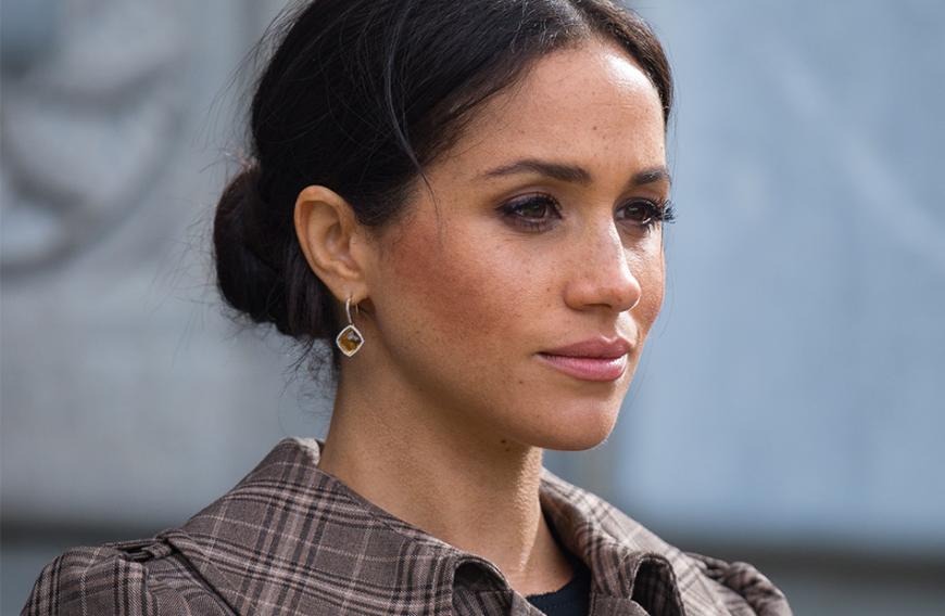 Aber nicht nur im TV wird sich über Meghan lustig gemacht, auch in royalen Kreisen hat die Frau von Prinz Harry einen neuen gemeinen Titel erhalten.