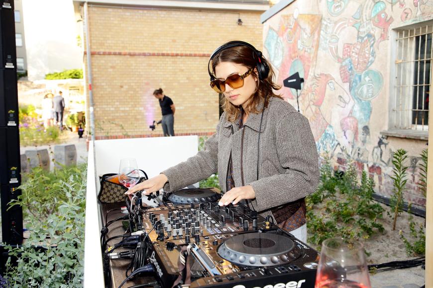 Für gute Laune und Stimmung sorgte DJ WOS.