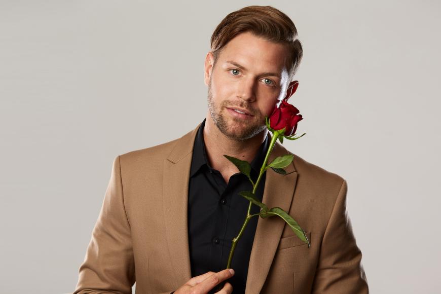 Florian, 24, Bürokaufmann aus Kärnten (A)