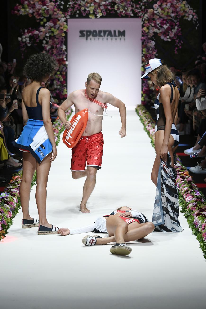 Diese beiden Auftritte sorgten für das größte Aufsehen bei der Fashion Week Berlin: Erstens Oliver Pocher
