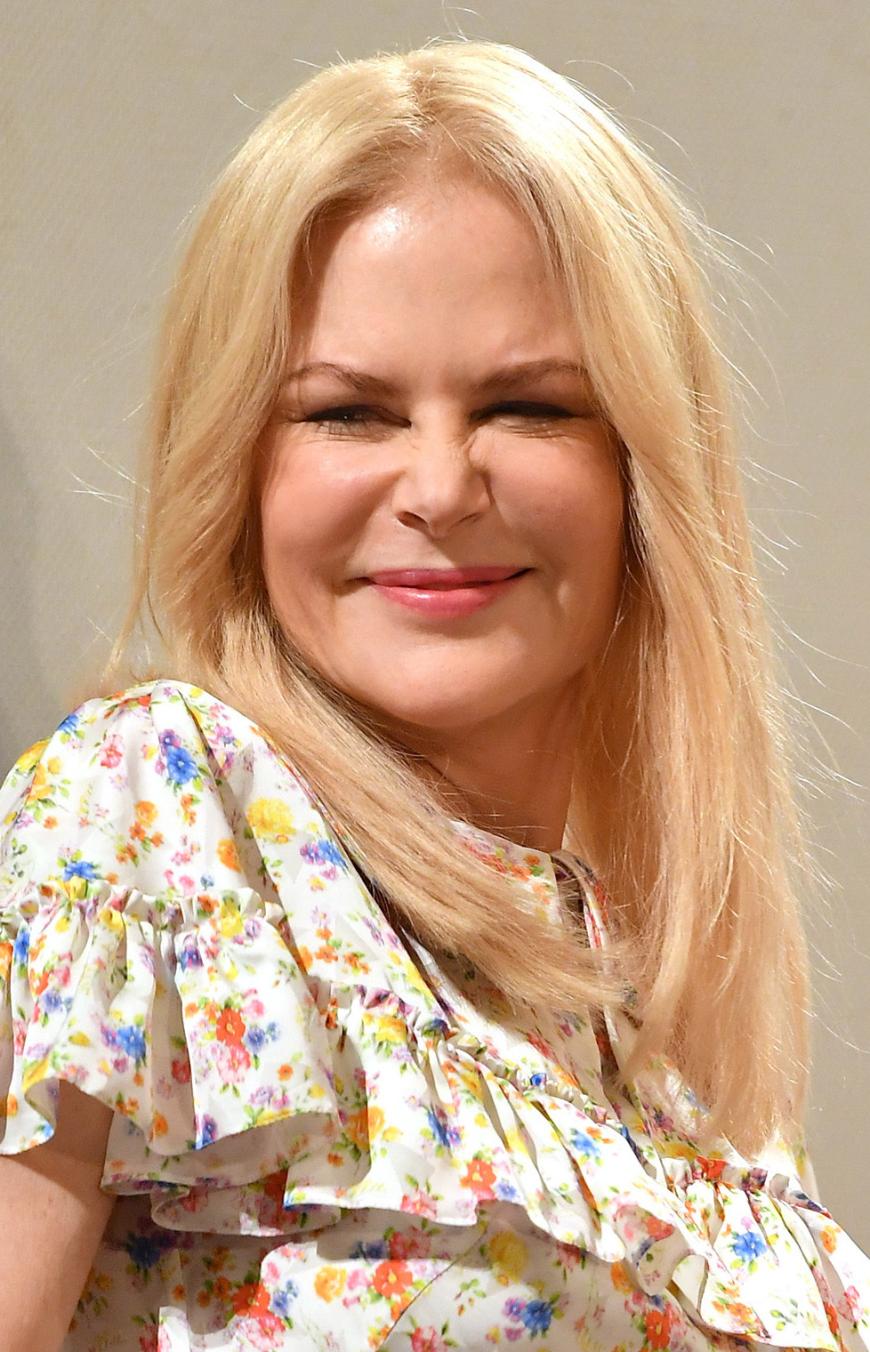 Beim Taormina Film Festival in Italien präsentierte die Oscar-Gewinnerin ein völlig neues Gesicht - und das erinnerte stark an Renée Zellwegers aufgespritztes Gesicht von 2014.