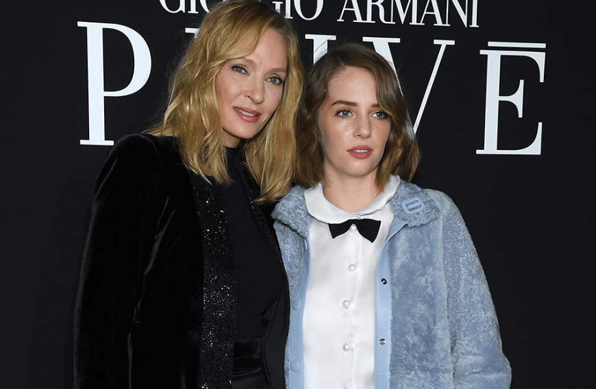 Na, erkannt? Maya Thurman-Hawke ist genauso wie Mama Uma Thurman und Papa Ethan Hawke Schauspielerin. Aktuell ist die hübsche 21-Jährige in einer Hauptrolle in der Netflix-Hitserie