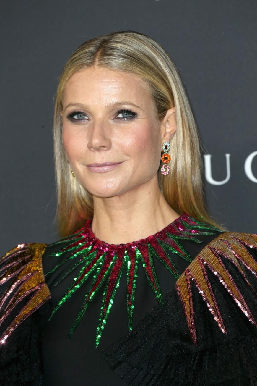 Gwyneth Paltrow macht nun mit einer umstrittenen Geschäftspraxis von sich reden. Auf ihrer Webseite vermittelt sie Kontakte zu einer Hellseherin.
