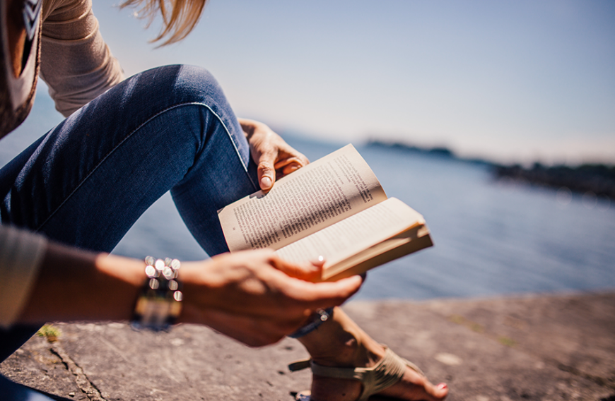 Egal, wo du auch bist – du hast immer ein Buch dabei. Damit kannst du einfach am besten abschalten.