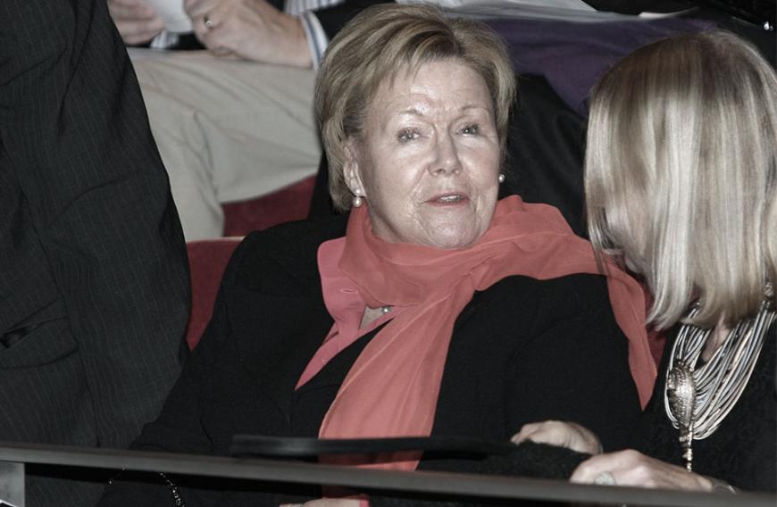 Prinzessin Beatrix trauert um ihre geliebte Schwester Christina. Seit Jahren kämpfte sie gegen den Knochenkrebs. Am 16. August schloss Christina ihre Augen im Alter von 72 Jahren für immer.