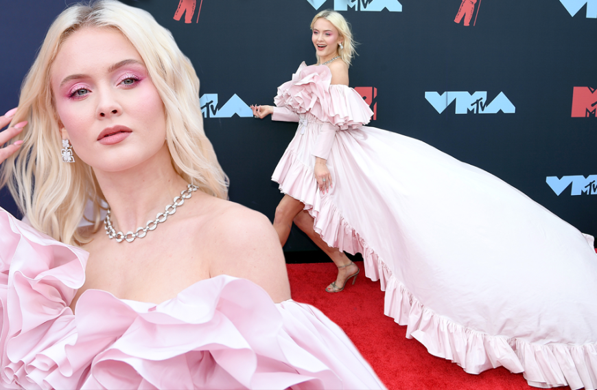 Die schwedische Singer-Songwriterin Zara Larsson präsentierte die wohl längste Schleppe auf dem Red Carpet der MTV VMAs.
