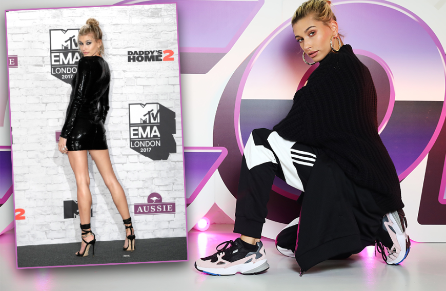 Hailey Bieber weiß, welche Schuhe wir diesen Herbst tragen. Neben Chunky Boots liegen auch Ankle-Tie-Heels voll im Trend. 