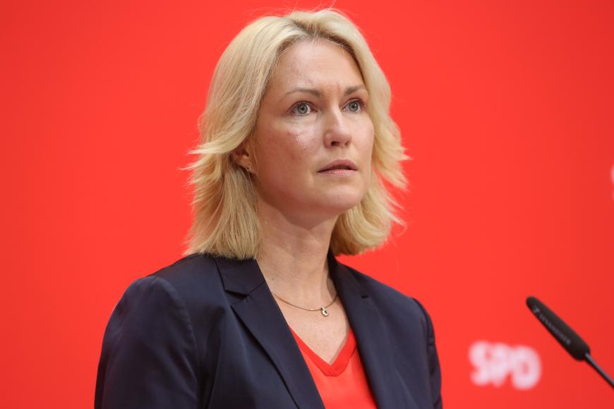 In den kommenden Monaten wolle sich die SPD-Politikerin mehr auf ihre Gesundheit und ihre Familie konzentrieren.