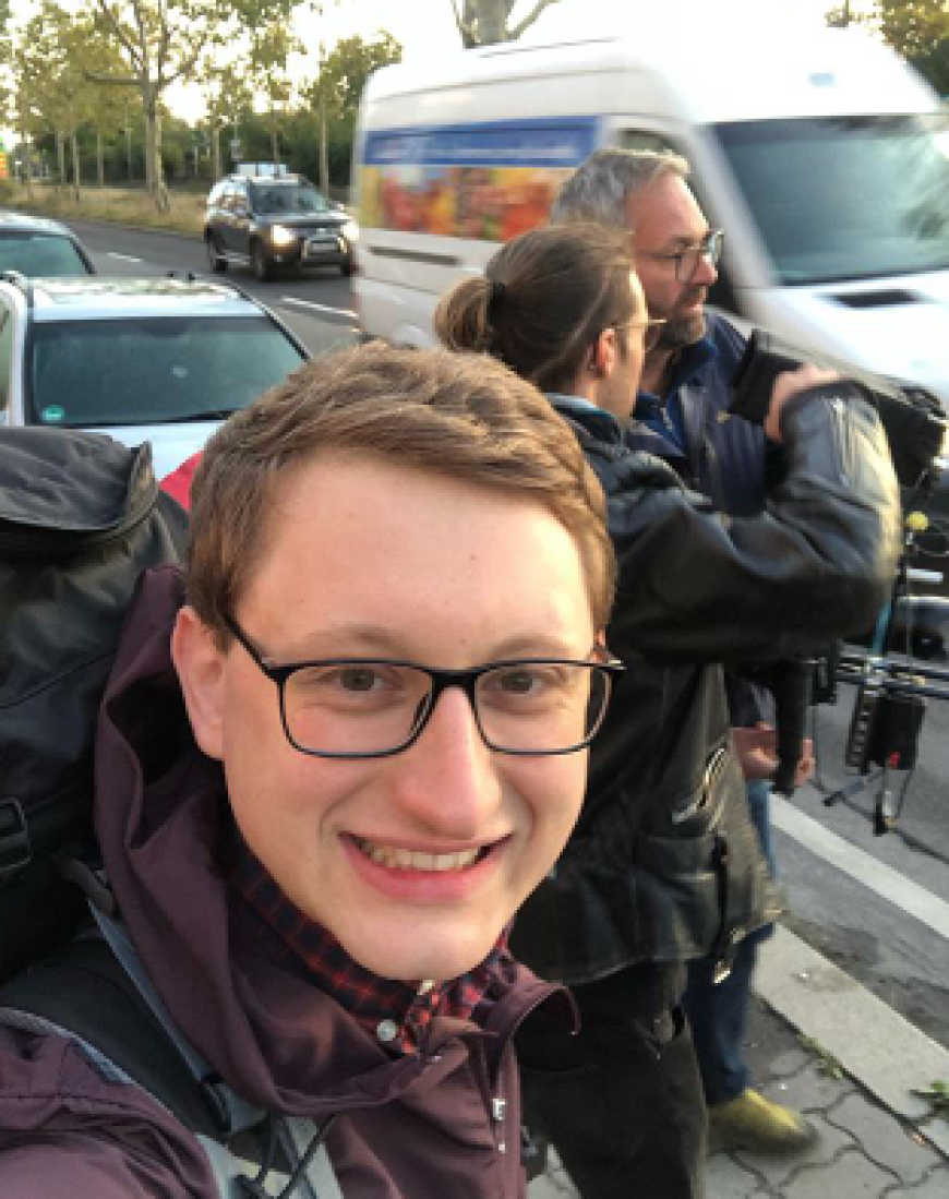 Der große Erfolg blieb aus - trotzdem widmete sich Samuel erst mal der Musik und tourte durch Deutschland. Für 2019 nahm er zwei Urlaubssemester.
