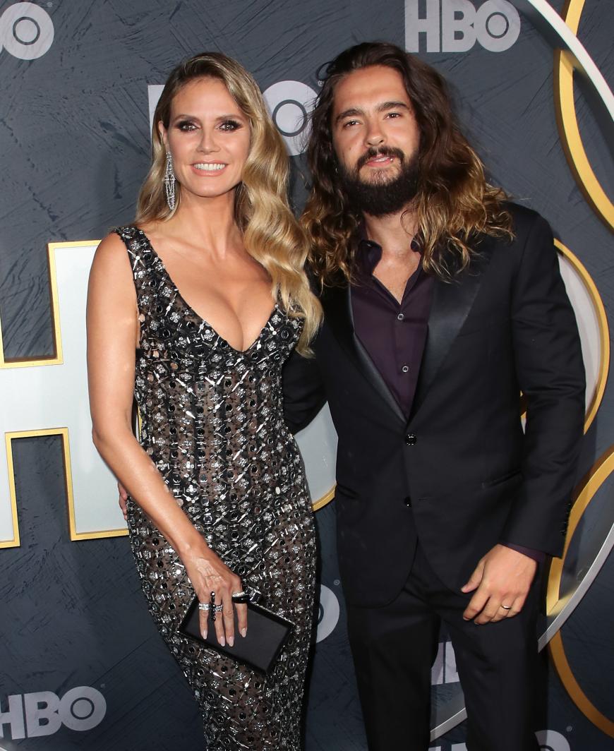 Wow! Heidi Klum und Tom Kaulitz zeigen sich erstmals seit ihrer Traumhochzeit im August gemeinsam auf einem Event. Das Model zeigt sein pralles Dekolleté - Tom überrascht mit schlichter Eleganz.