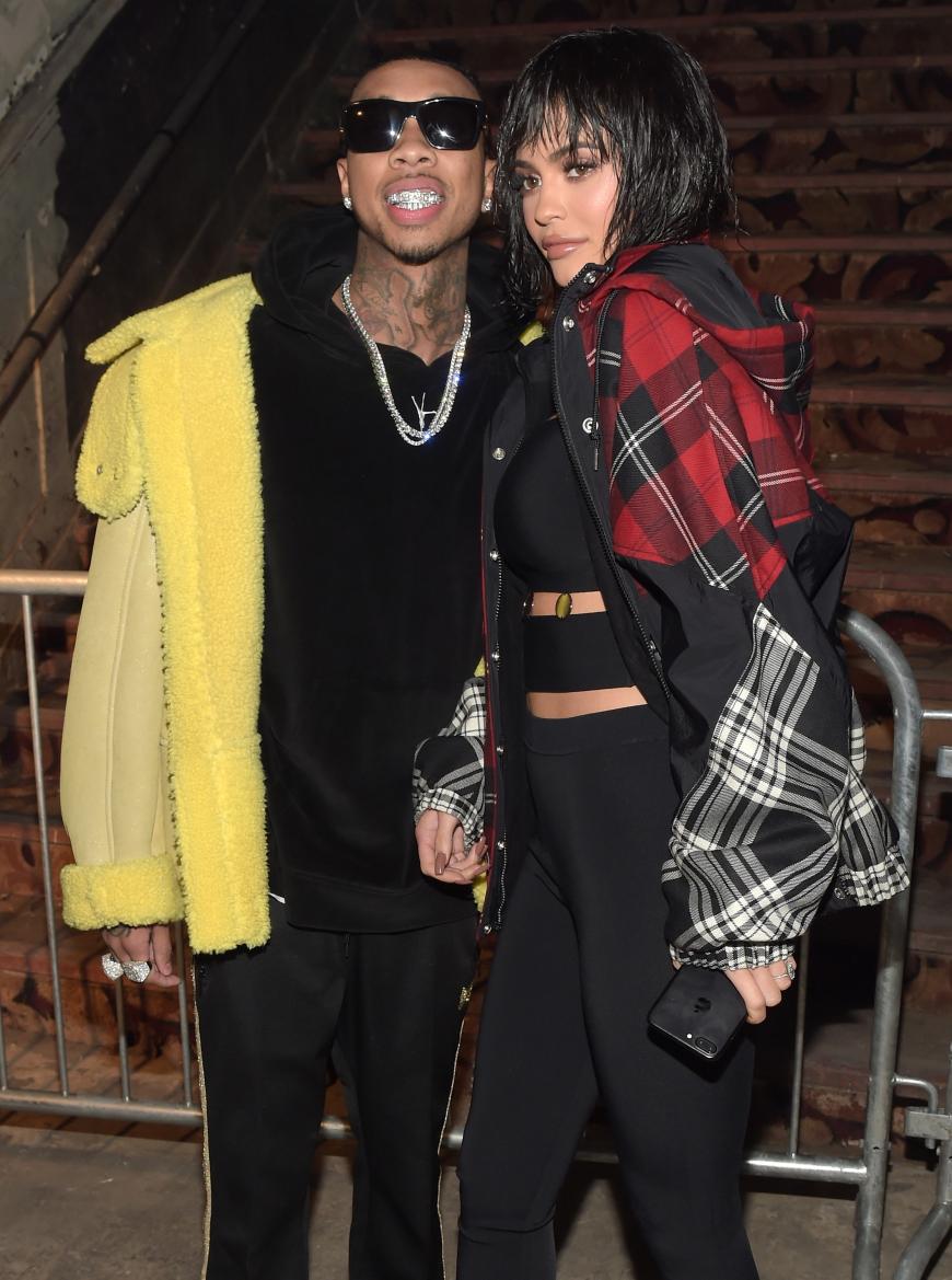Nur wenige Stunden nach Bekanntwerden der Trennung wurde Kylie ausgerechnet mit Ex-Freund Tyga gesichtet. Das Paar trennte sich im Frühjahr 2017.