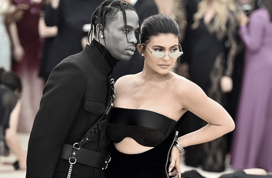 Via Twitter bestätigte Kylie Jenner die Trennung vom Rapper Travis Scott.