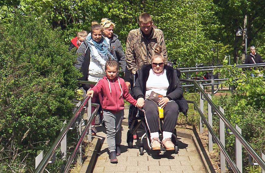 Und auch Estefania hat immer noch unerträgliche Kopfschmerzen!