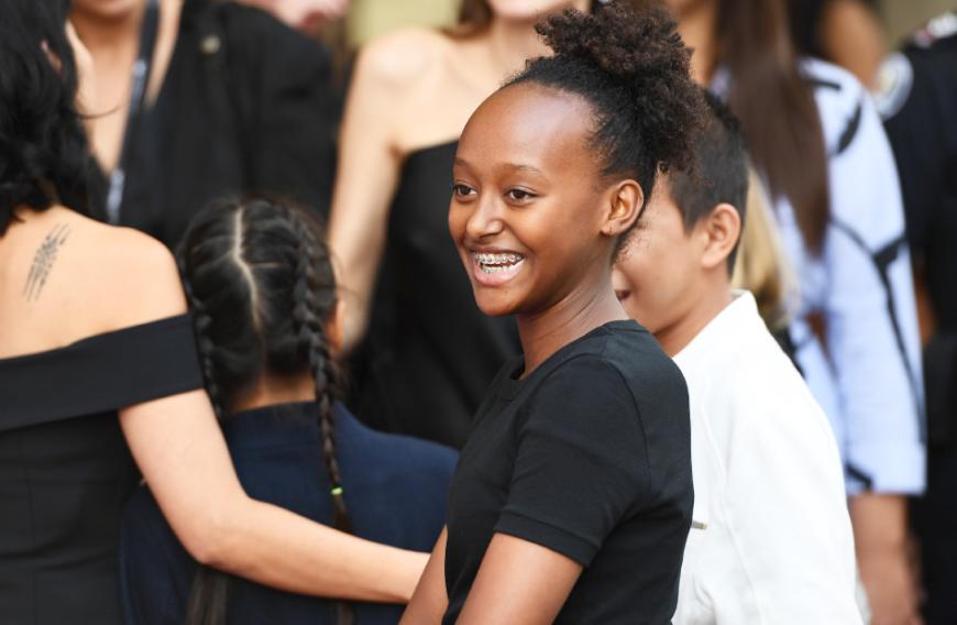 Zahara wurde am 6. Juli 2005 als Säugling aus einem Waisenhaus in Addis Abeba von Angelina Jolie adoptiert.