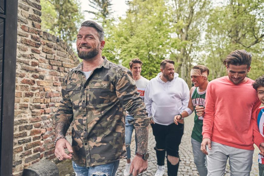 Nach seinem tragischen Tod im August 2019 wird jetzt die letzte Folge mit dem Serienliebling ausgestrahlt – und die könnte nicht emotionaler sein.