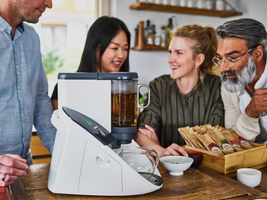Du bist ein echter Tee-Liebhaber? Dann wird dir diese praktische Temial-Teemaschine von Vorwerk garantiert gefallen!