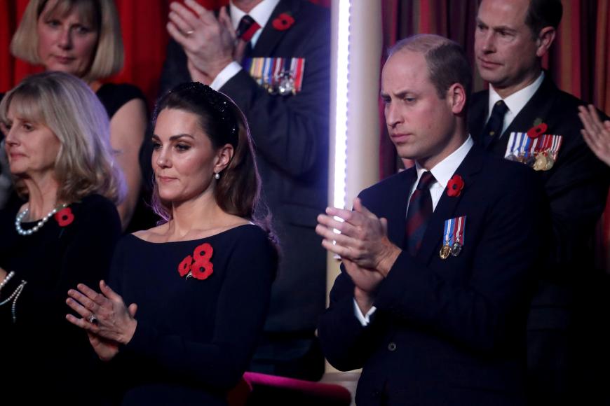 Vor allem Kate und William wirkten am Samstagabend sehr angespannt.