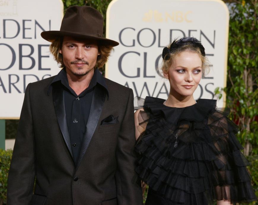 Von 1998 bis 2012 war Johnny mit der französischen Sängerin Vanessa Paradis liiert, mit der er zwei Kinder hat.