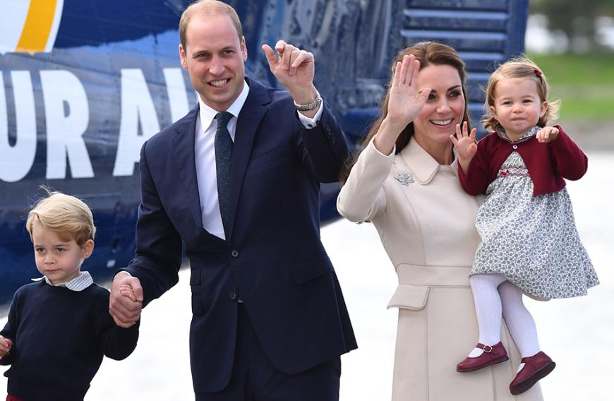 Charlotte und George lieben es, im Kensington Palast zu toben.