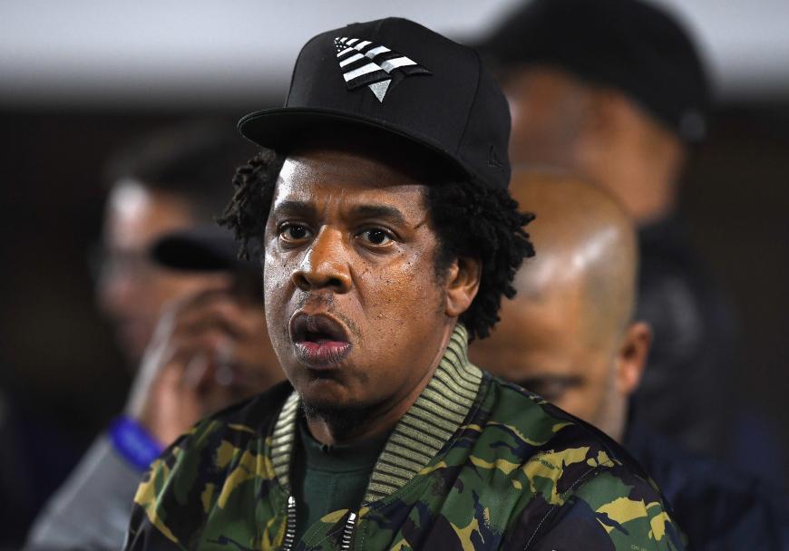Ein australischer Buchhändler handelte sich mit seiner ABC-Fibel für Kinder jede Menge Ärger mit Jay-Z ein.