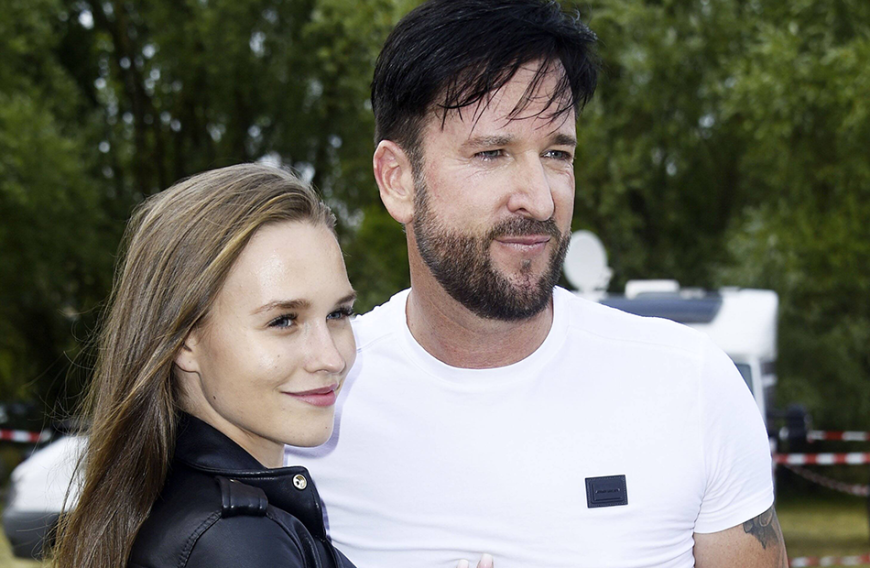 Seit einem Jahr ist Michael nun glücklich mit der 19-jährigen Laura.