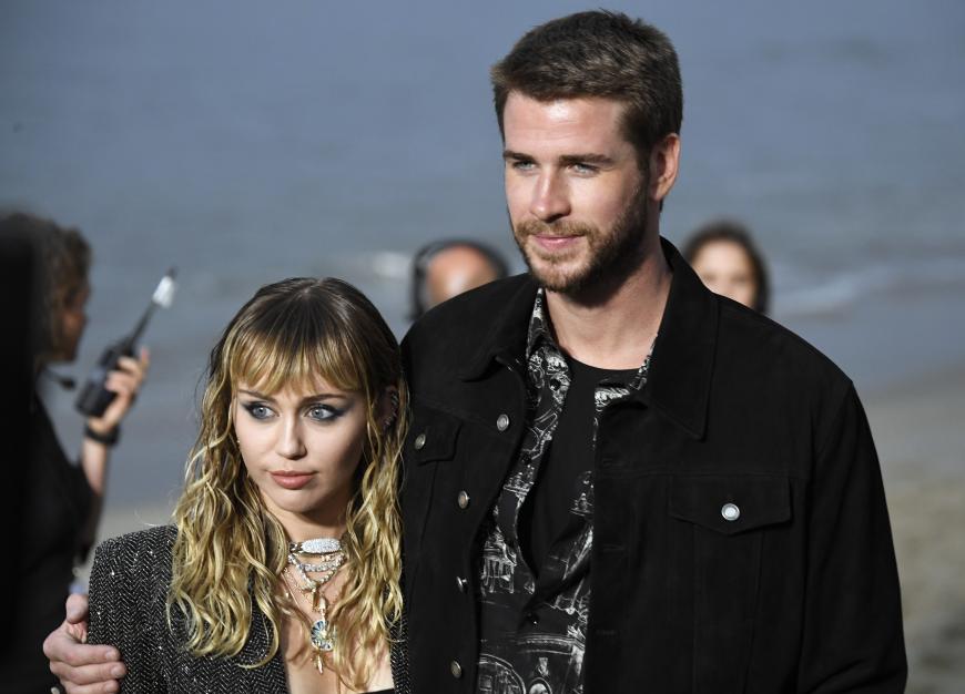 Nach der plötzlichen Trennung von Miley Cyrus war es lange Zeit still um den Schauspieler.