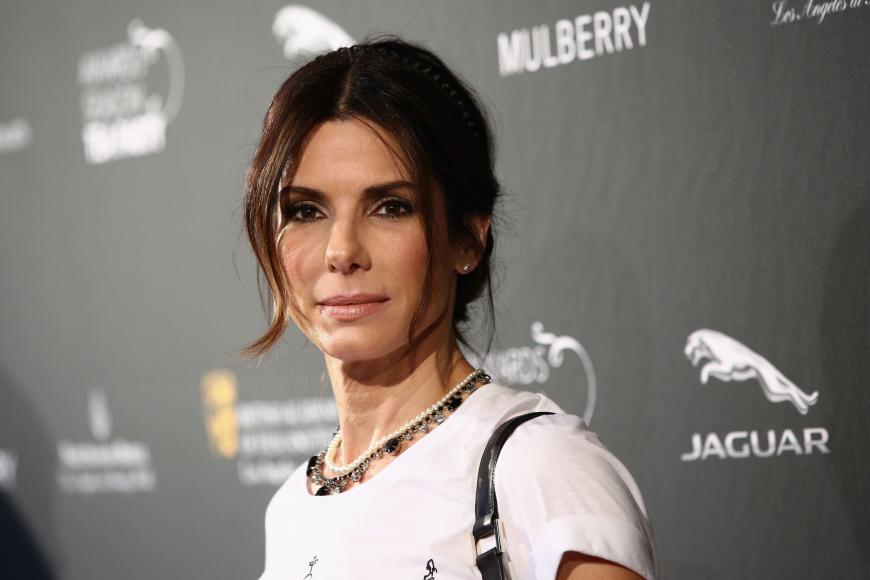 Seit vier Jahren ist Sandra Bullock mit dem Fotografen Bryan Randall liiert. Die beiden sollen in getrennten Schlafzimmern schlafen, um Streitereien aus dem Weg zu gehen.