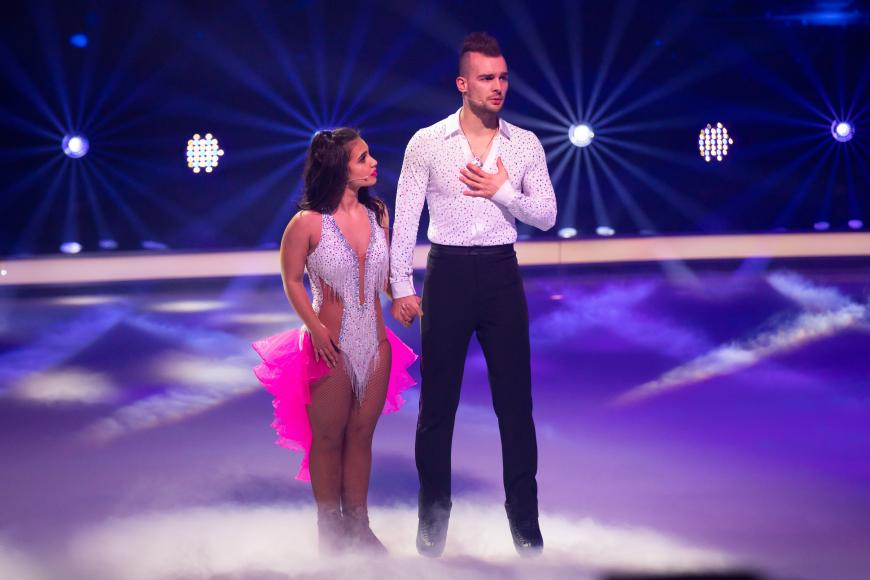 Dies teilte der Schauspieler an der Seite von seiner Eis-Partnerin Amani Fancy im großen Finale von