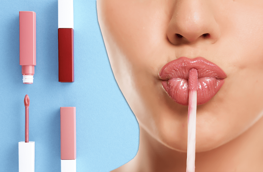 Ein Trend, der die Beauty-Welt dominieren wird, ist Lipgloss. Neben einem glänzenden Finish erobern auch matte Glosse die Kosmetik-Regale.