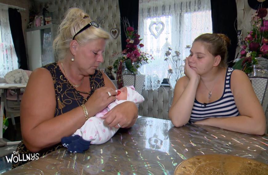 Sylvana Wollny ist im Juli zum zweiten Mal Mutter geworden und hat alle Hände voll zu tun ...