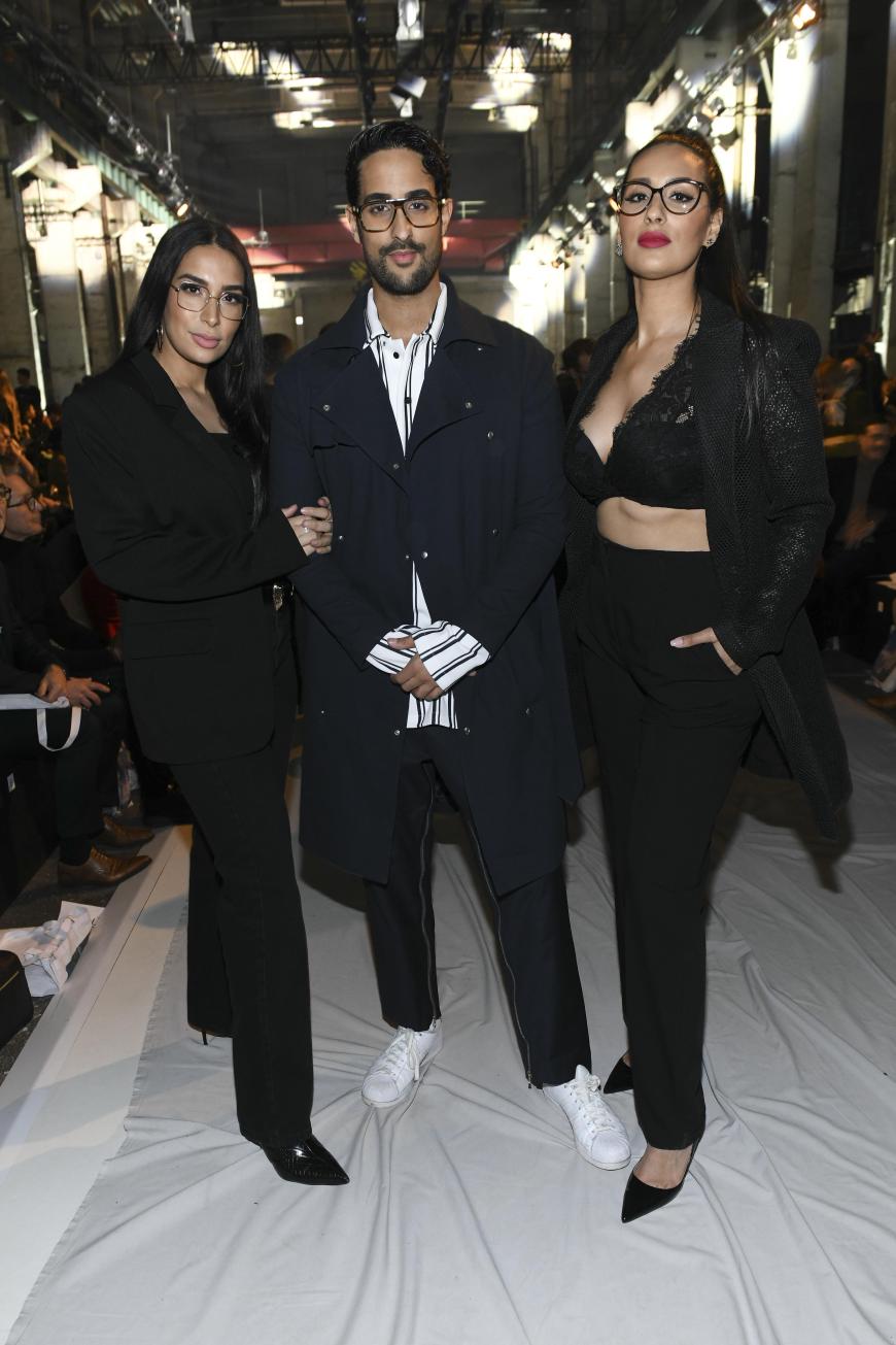 Lamiya, Sami und Dounia Slimani ganz in Schwarz.