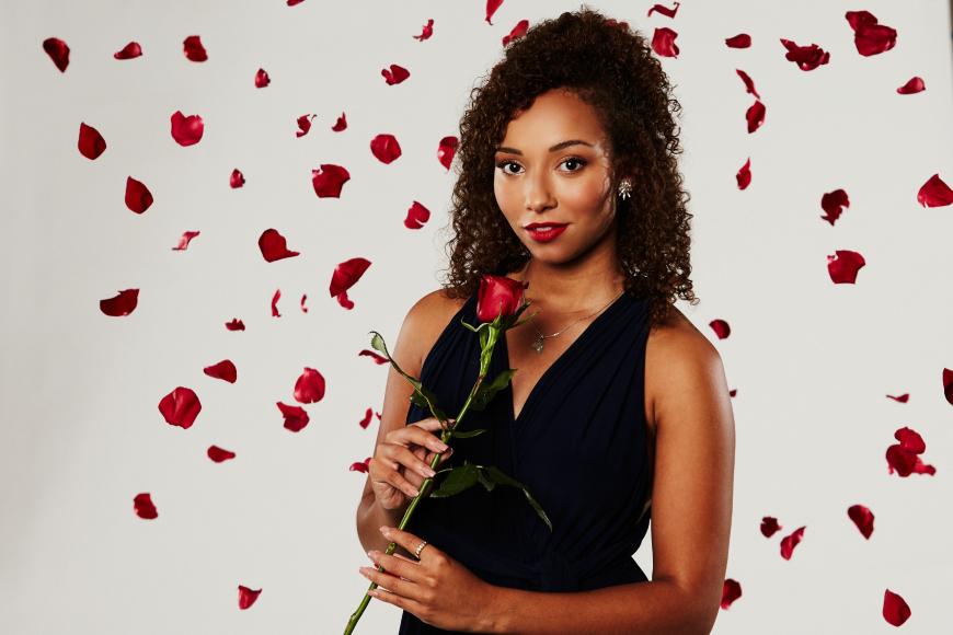 Mit Linda Reschke hatte Sebastian das erste Date, und ihr hätte er rückblickend am liebsten den ersten Kuss gegeben. Doch die Älteste der Runde, Jenny Thiede, sagt ganz offen in die Kamera, wie wenig sie von Linda hält.