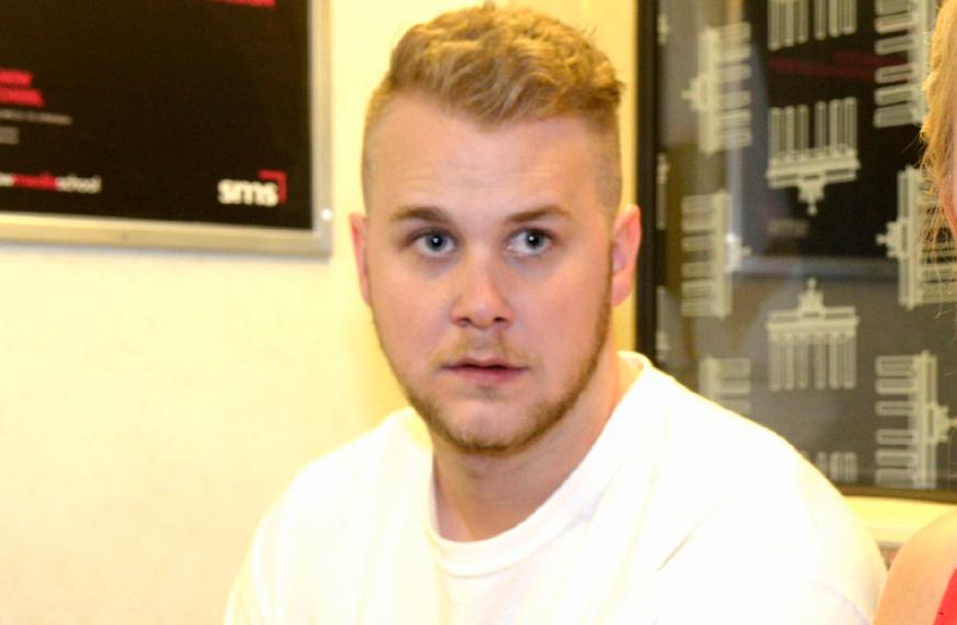 Nachdem Felix van Deventer erst vor wenigen Wochen von einem Balkon stürzte und sich Teile seiner Wirbelsäule brach, sorgt er jetzt erneut für Aufregung bei seinen Fans ...