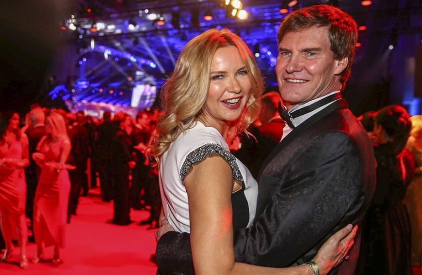 Kraft bekommt er jetzt von seiner Frau Veronica Ferres.