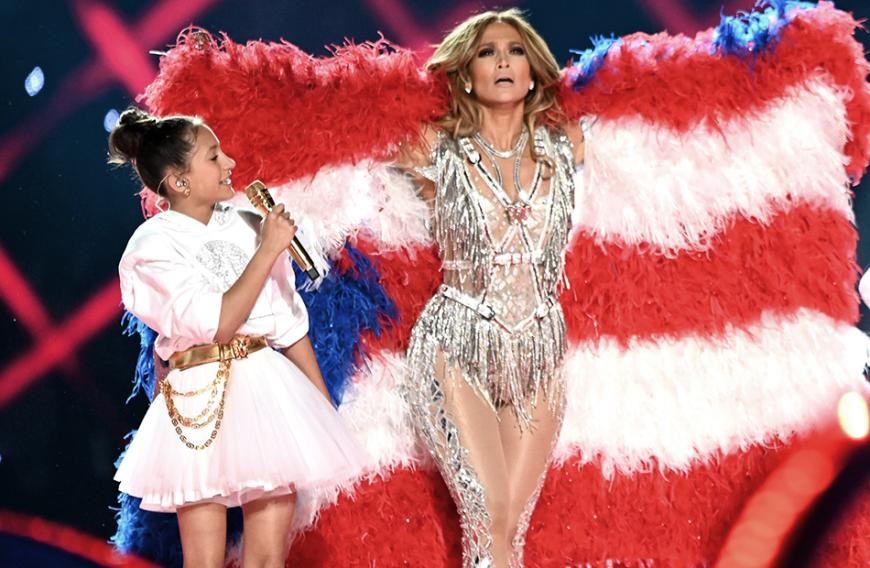 Jennifer Lopez rockte beim Super Bowl die Halbzeitshow. Das absolute Highlight: Tochter Emme.