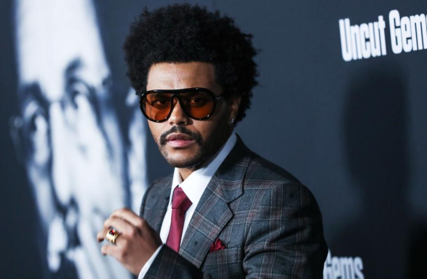 The Weeknd greift zu Drogen, um sich von der Einsamkeit abzulenken.