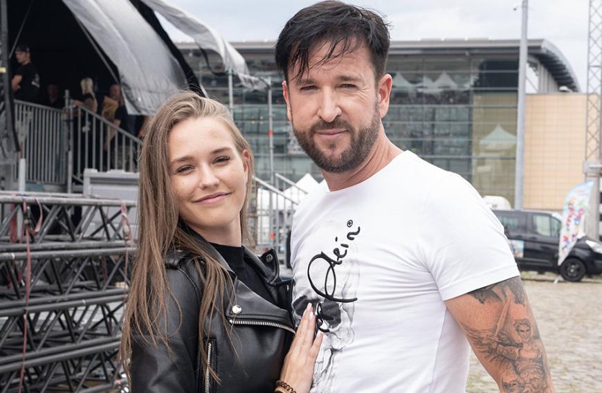 ... postet sie lieber noch mehr Pärchen-Bilder mit Michael Wendler.