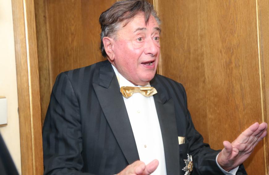Kein Grund zur Panik für den 87-Jährigen: