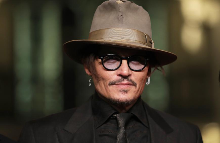 Die neueste Meldung über Johnny Depp dürfte für Freude bei vielen Fans sorgen ...
