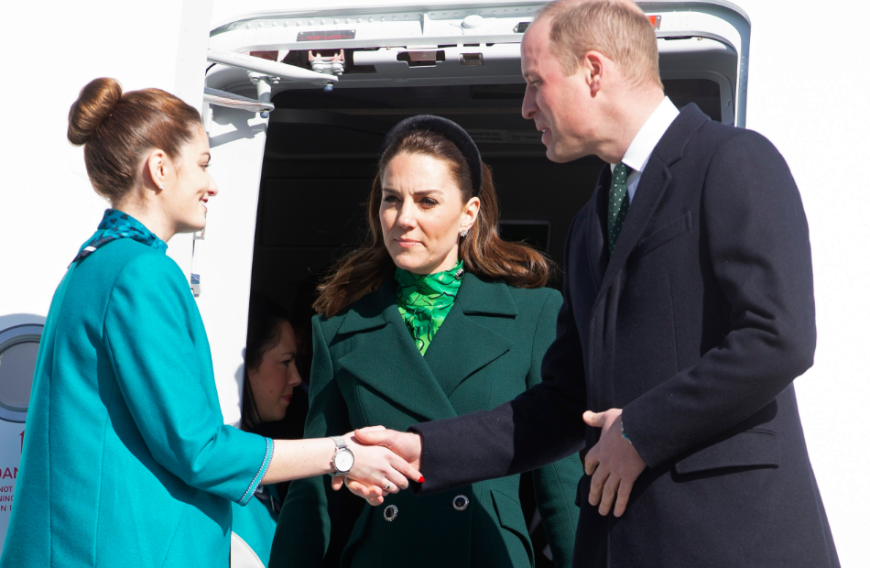 Willkommen in Irland, Adios Hygieneregelen: Haben Prinz William und Herzogin Kate ihre Corona-Vorsichtsmaßnahmen zuhause vergessen?