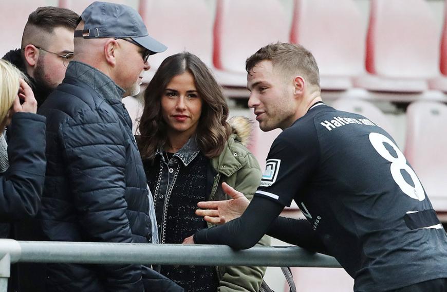 Sarahs Familie soll von Julian begeistert sein.