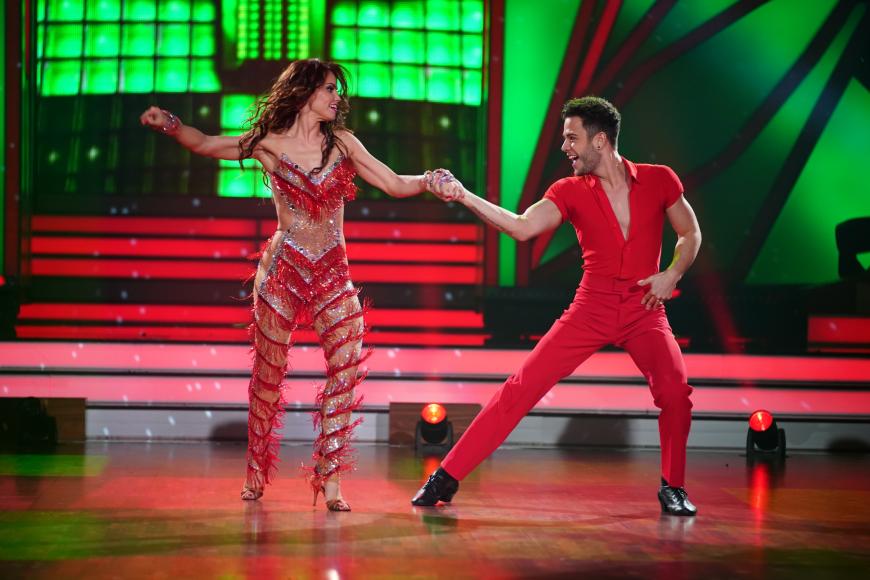 Nachdem Luca Hänni bekannt gab, wieder Single zu sein, spekulieren Fans nun über eine Turtelei mit Tanzpartnerin Christina Luft.